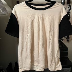 Tradlands Box T-Shirt